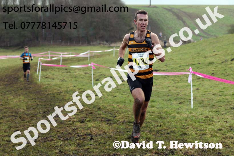 Senior men, Start Fitness NEHL, Thornley Hill Farm, Peterlee, County Durham. Photo: David T. Hewitson/Sports for All Pics